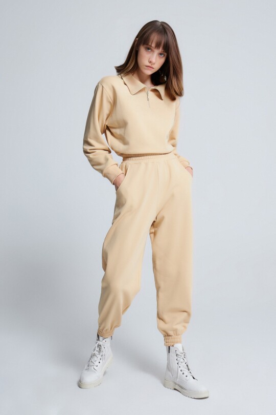 Beige Jogginghose mit elastischem Bunddetail 