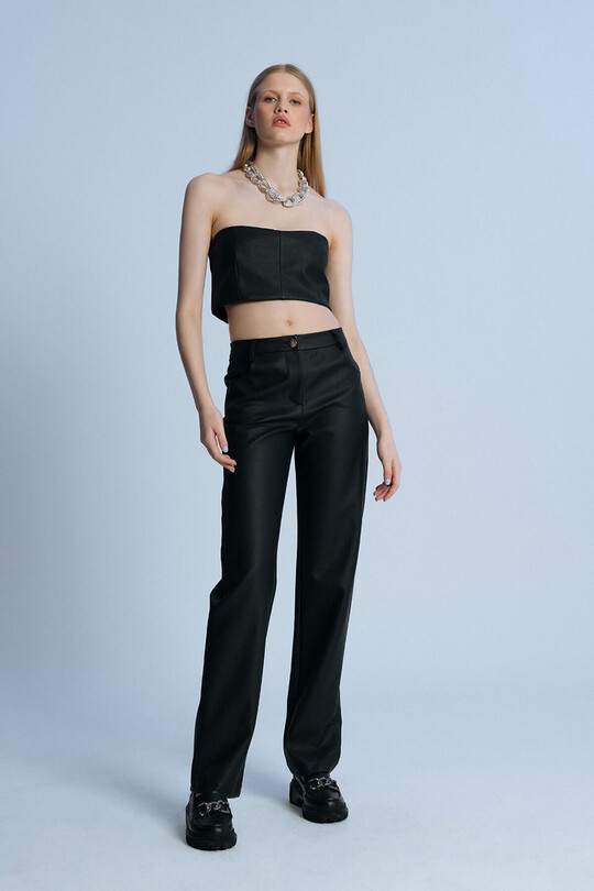 BLACK FLAT LEG LEATHER TROUSERS - BERFUĞ KIRAN (1)