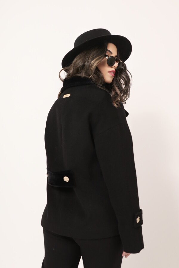 BLACK SHORT WOOL COAT WITH FAUX FUR COLLAR - 5