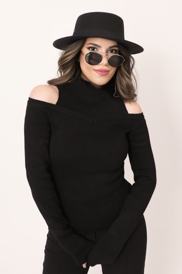 BLACK TURTLENECK OFF-SHOULDER KNIT SWEATER - 4