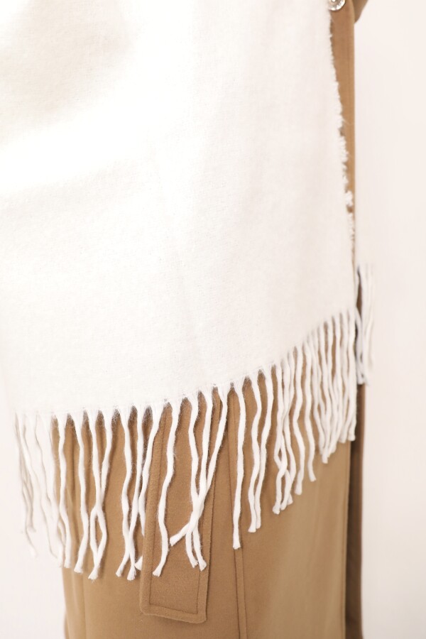 CREAM SOFT TEXTURE FRINGED SHOULDER SHAWL - 3