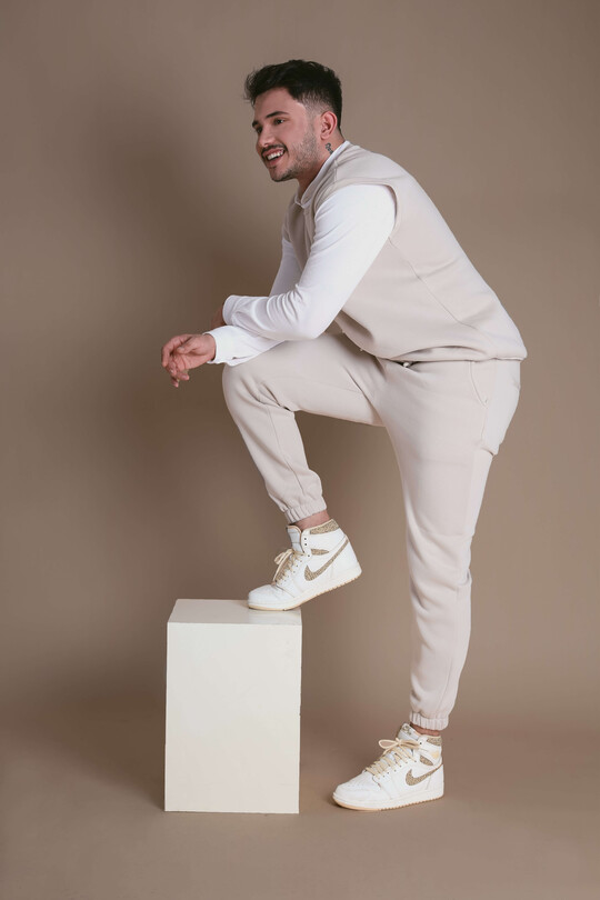 DREIFADEN-TRAININGSRAUMHOSE MIT NERZWICKLER - BERFUĞ KIRAN (1)