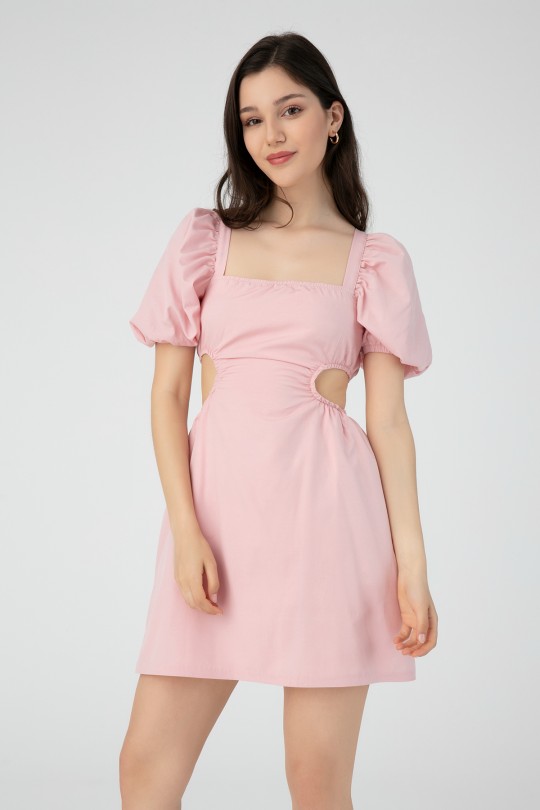 Kleid in Puderton mit seitlichen Cut-outs und Rücken zum Binden - 1