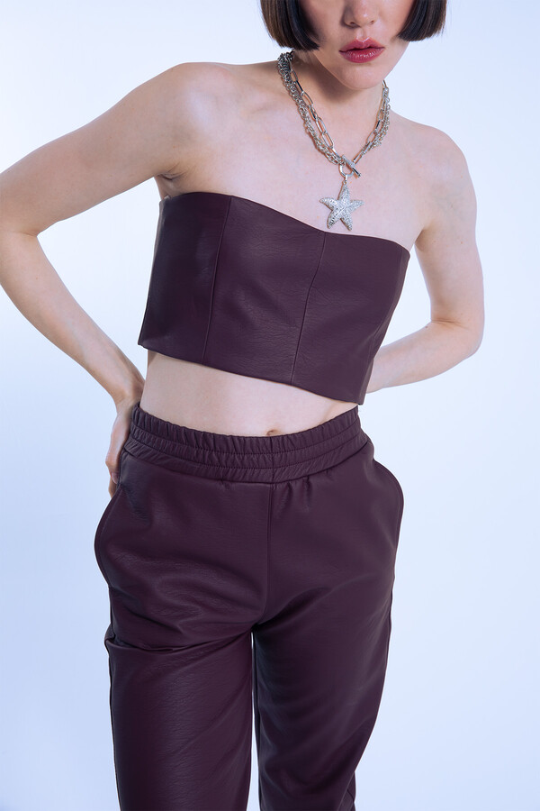 MAROON STRAPLESS SHORT LEATHER BUSTIER - 3