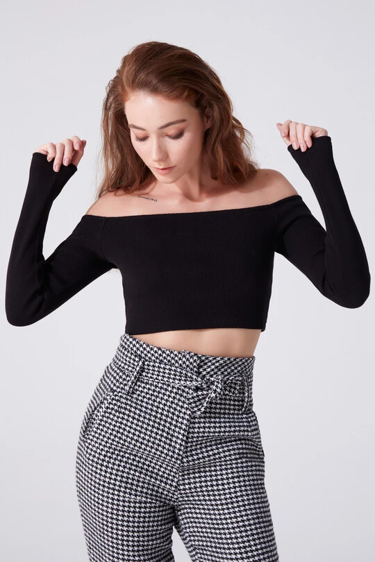 BLACK OVER SHOULDER LONG SLEEVE CROP - 1