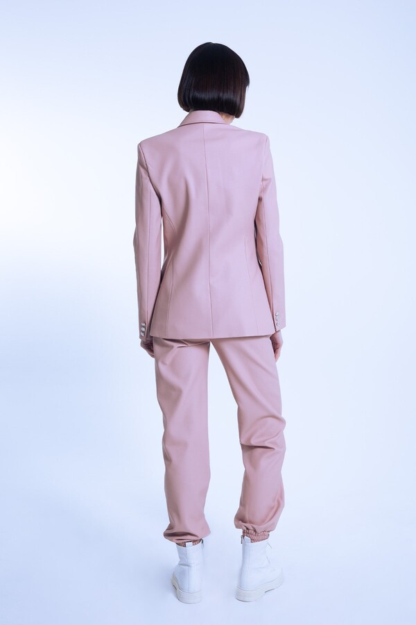 Rosa Leder-Crossover-Jacke mit tailliertem Schnitt - 5