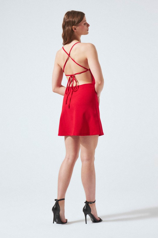 Rotes Mini-Hürremkleid mit Bindeband am Rücken - 3