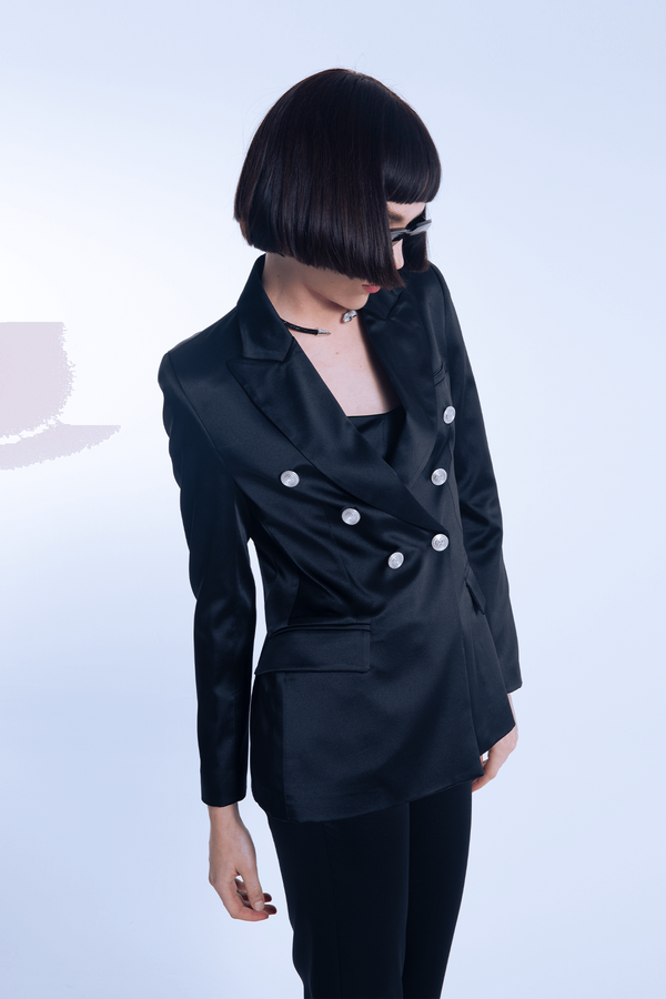 Schwarze Satin-Crossover-Jacke mit tailliertem Schnitt - 1