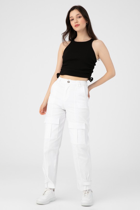 Schwarzes Kaşkorse Crop Top mit seitlichen Raffungen 