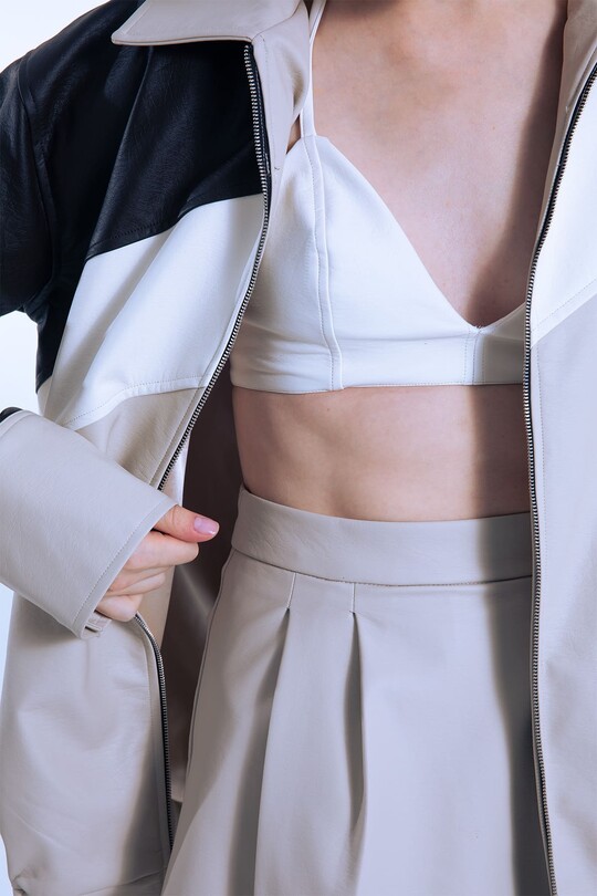 WHITE SHORT TRIANGLE CASTERED SHIRT - BERFUĞ KIRAN (1)
